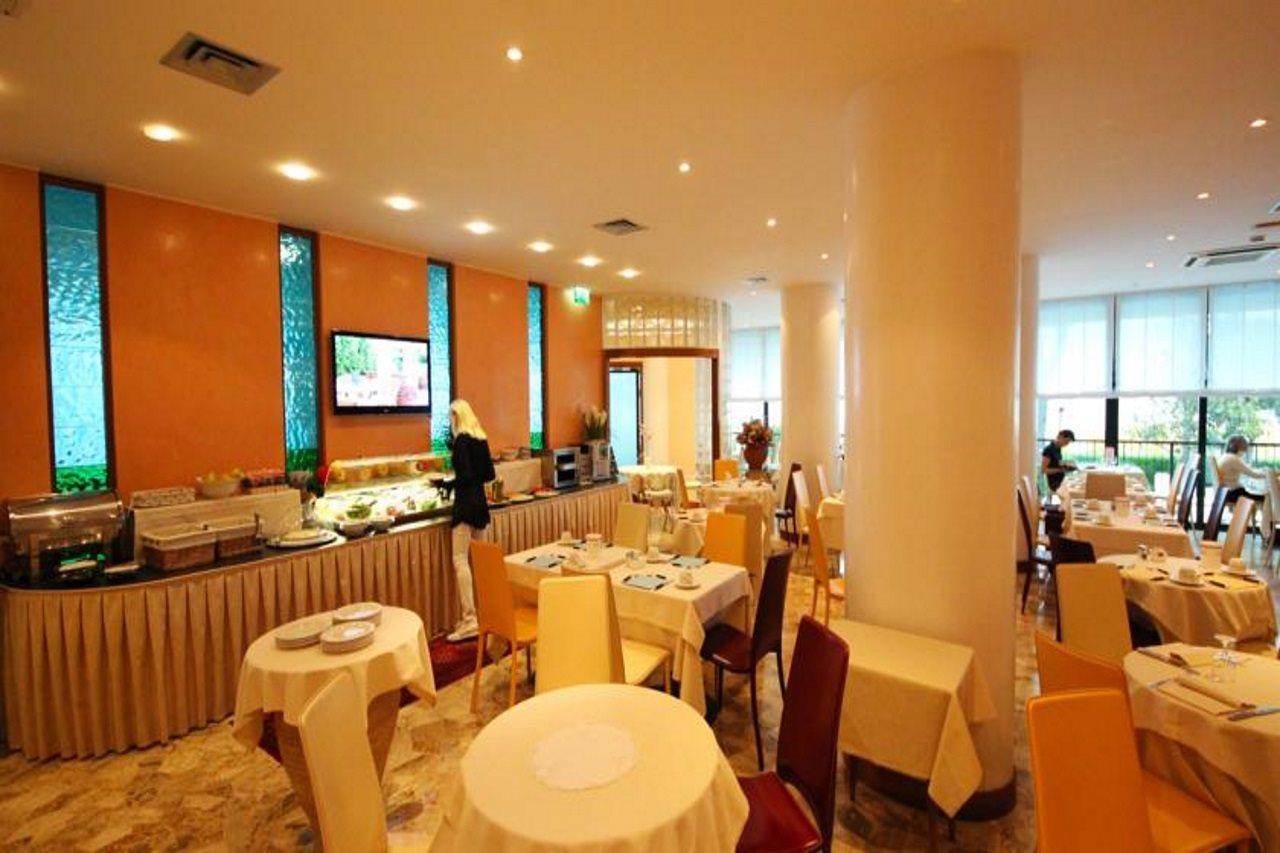 Hotel Termini & 4*